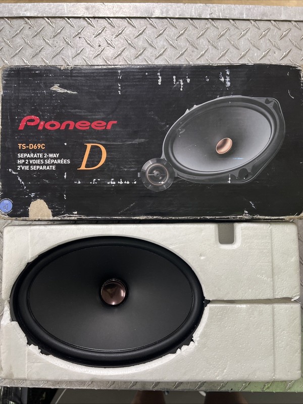 Pioneer TS-D69C 6” x 9” – 2-way, 330 W Max Power Component Speakers (pair)