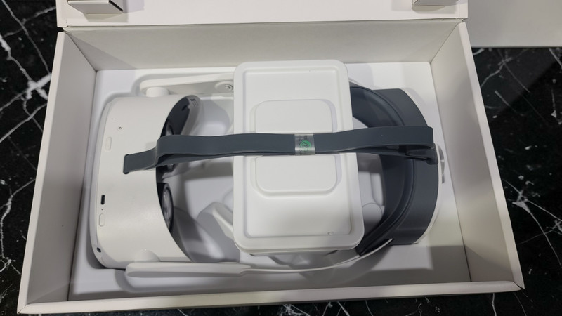 Pico Neo 3 Pro BUSINESS White A7H10 256Gb All-in-One Standalone VR Headset only