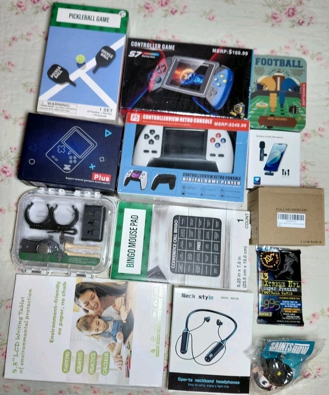 Handheld Game Console Lot Retro Electronic Games Accessories Bundle See Photo