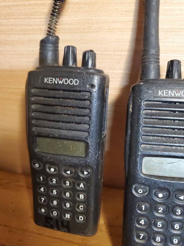 For Parts Two Working Kenwood TK-270G-1 VHF Handheld Radios gallery