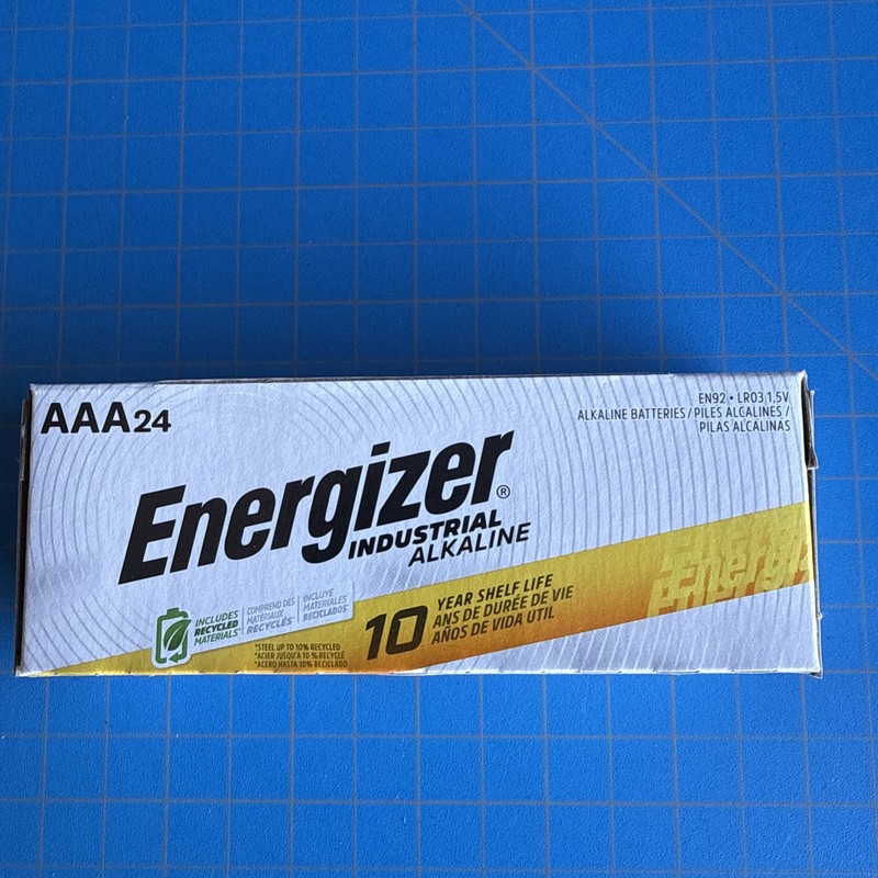 ENERGIZER INDUSTRIAL ALKALINE BATTERIES AAA 24 PACK 12/2035 BRAND NEW