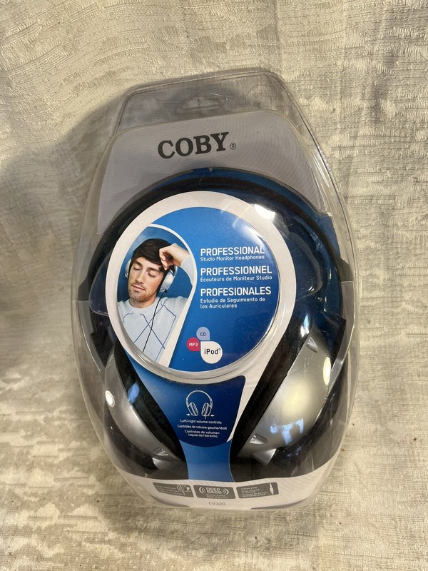 Coby Deep Bass Digital Stereo Headphones CV320 Silver 3.5mm Plug New — 6852