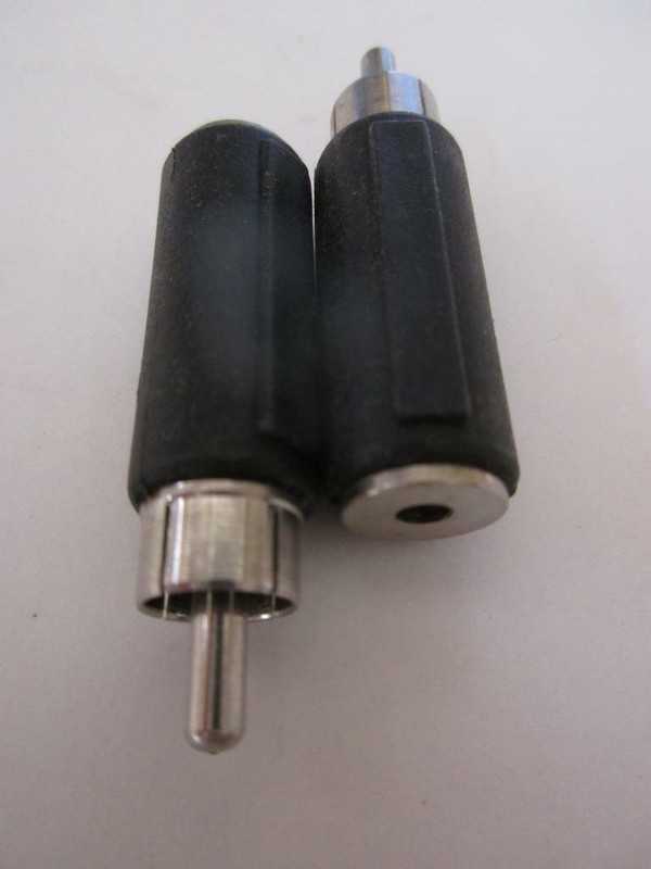 (2 / 5 pk) RCA Male Plug to 3.5mm MONO (1/8") Female Jack Adapter Philmore 531A
