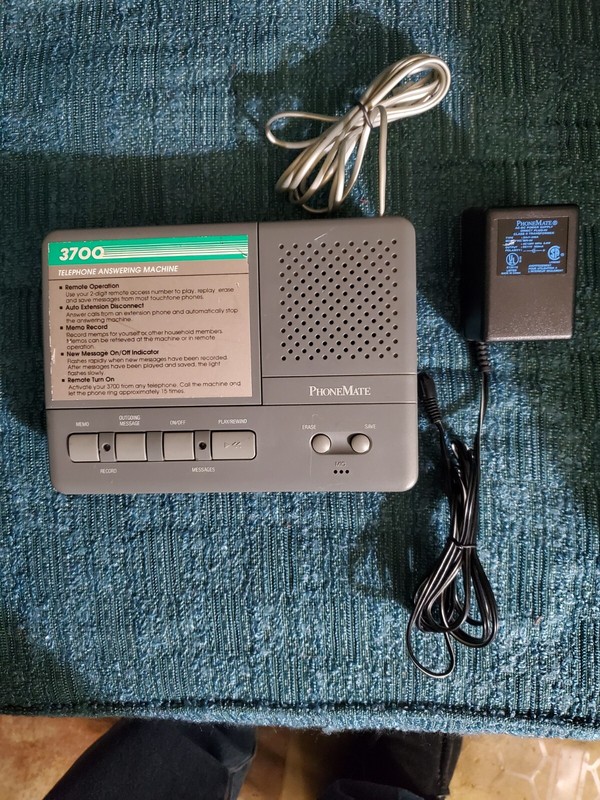 PHONEMATE 3700 – TELEPHONE ANSWERING MACHINE