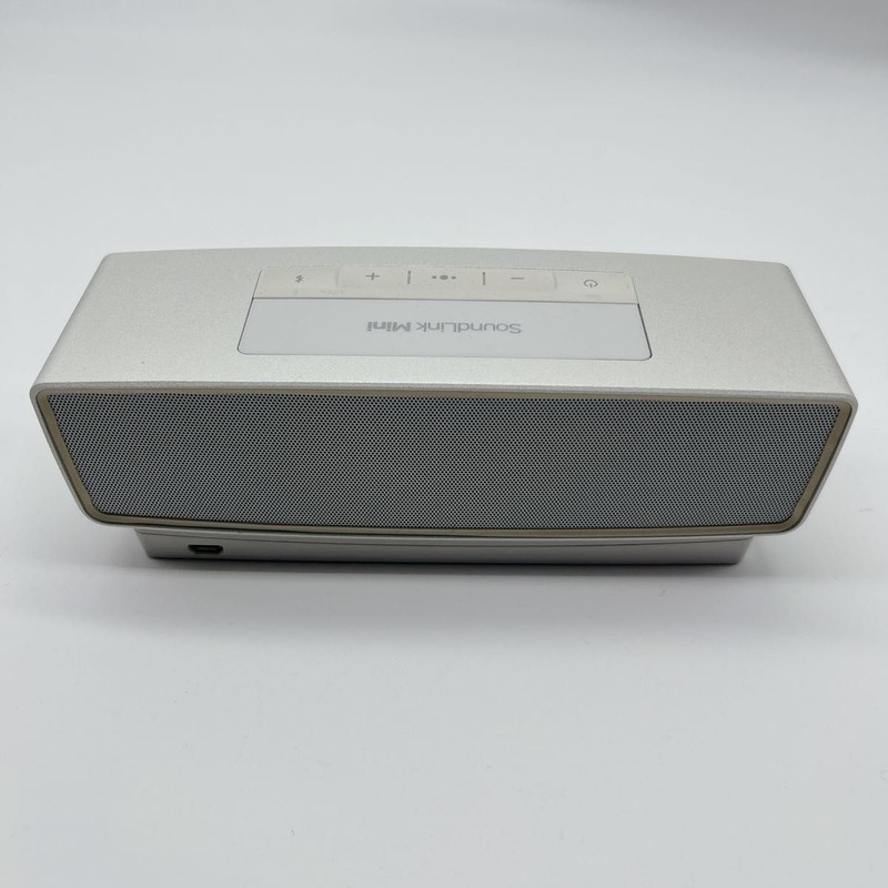 Bose SoundLink Mini II Special Edition Bluetooth, Deep Bass Silver gallery