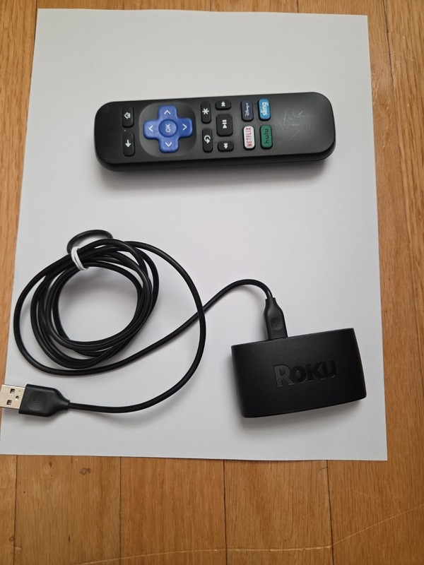 Roku Express HD Streaming Media Player – Black