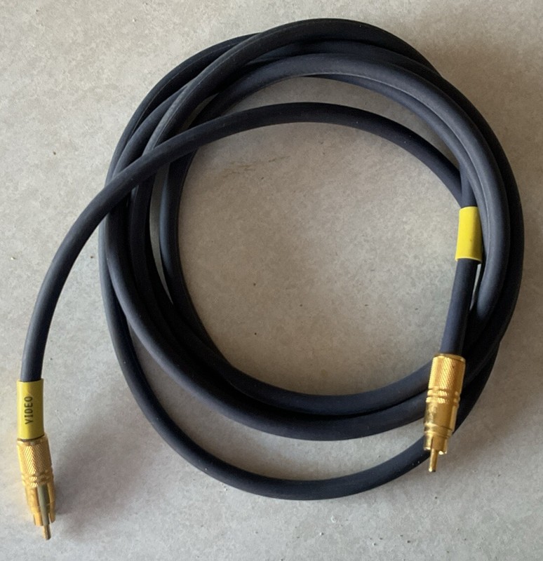 2 meter SIGNET Video Cable Coax Coaxial RG6/U HDTV DVD BluRay NEW No Box.