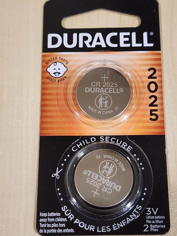 2 pc DURACELL CR2025 lithium 3v battery key fobs etc (EXPIRATION DATE 12/2033)