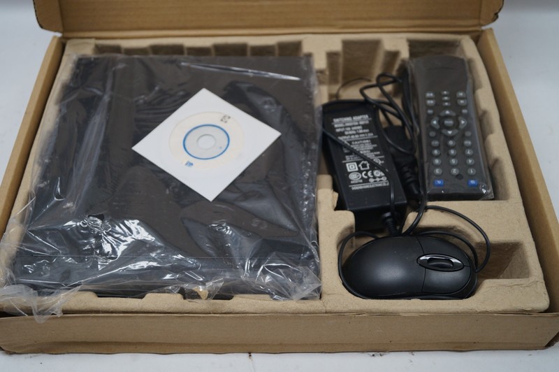 Network Video Recorder GW-1804NP H.264 NTSC 4 Channel NEW Open Box NOB E342