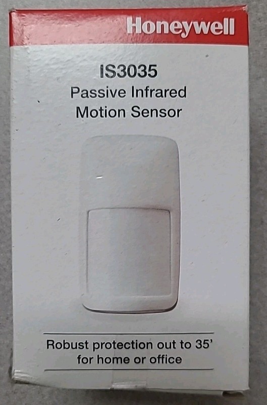 Honeywell IS3035 Hardwired Pet Friendly Motion Sensor, 12-17m Range