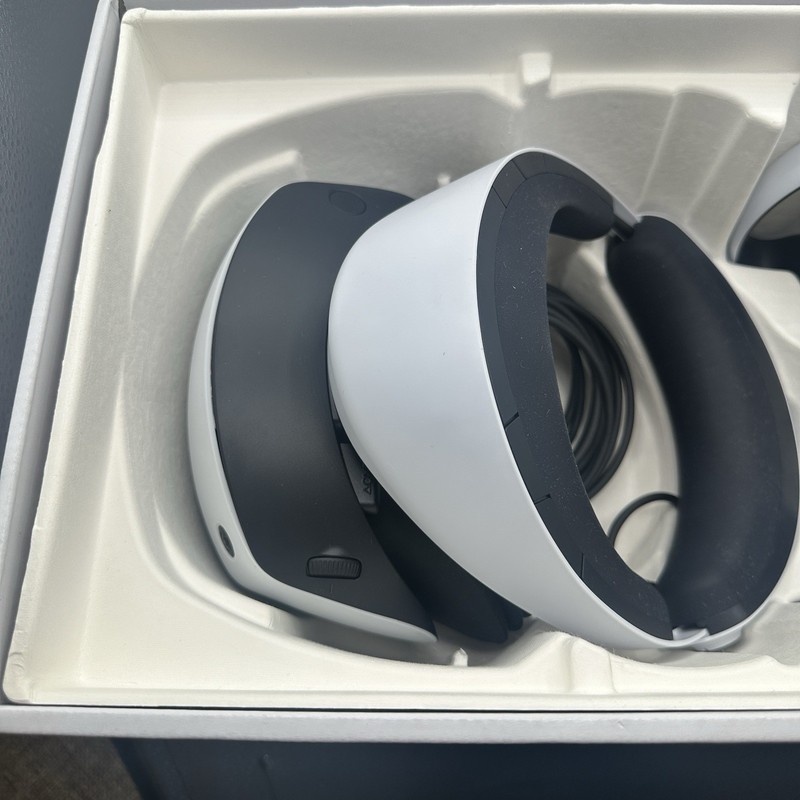 Sony PlayStation 5 PS5 Virtual Reality VR2 Headset White CFI-ZVR1