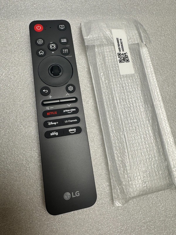NEW – 2025 LG Magic Remote w/ AI Dedicated Button – AKB76046602 – MR25GA – Black