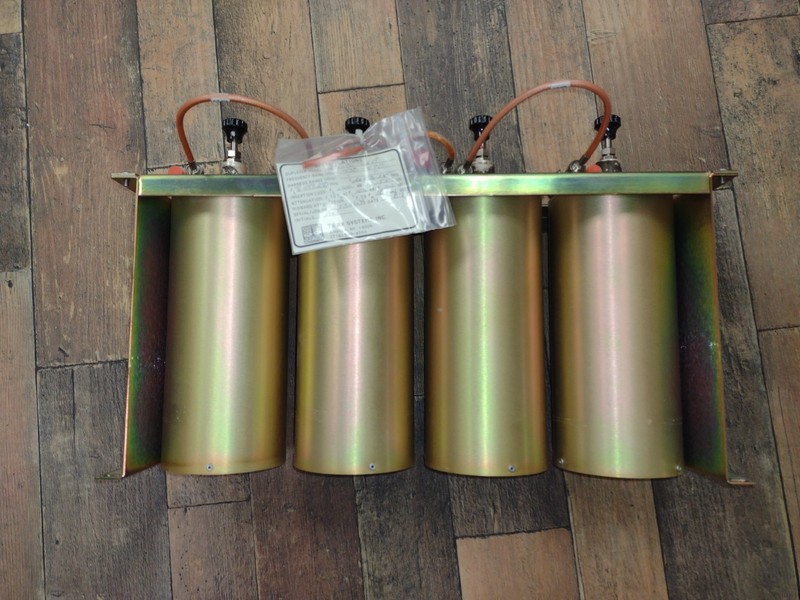 TX-RX UHF Duplexer Model: 28-70-02B