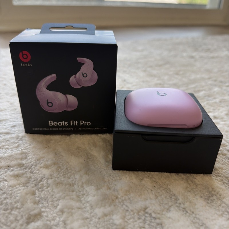 Beats Fit Pro Wireless Noise Cancelling In-Ear Earbuds -Stone Purple MK2H3LL/A