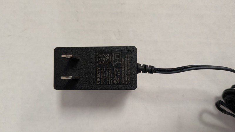 DirecTV AC ADAPTER EPS 21R0-500 1.5A 7.6 W Max 03.A Input : 100-240V 50/60 Hz gallery