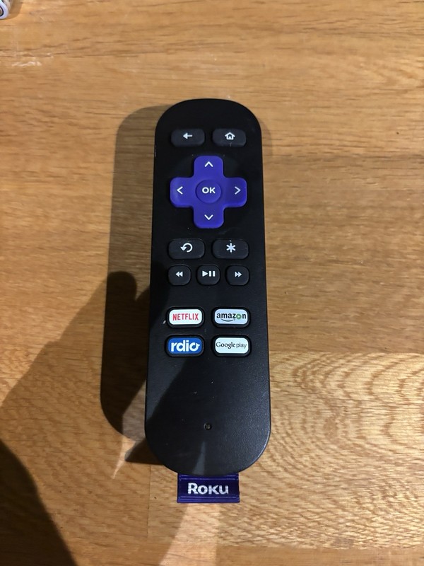Roku Streaming Player Remote RC-AC14 Netflix Amazon Google Play Rdio Tested