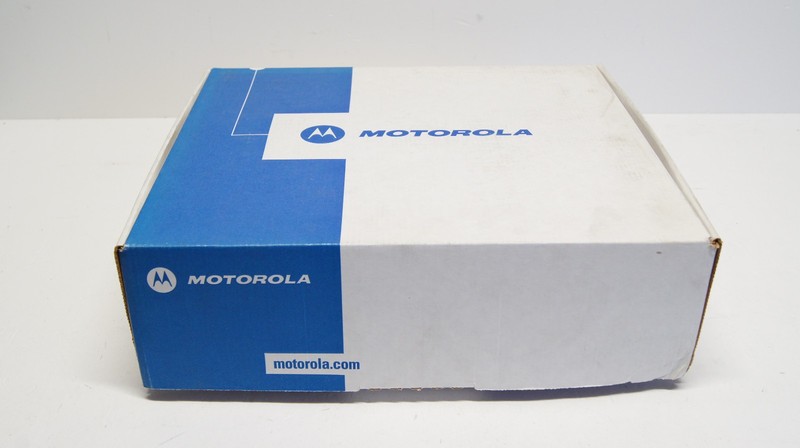 Motorola CDM750 UHF Mobile Radio 403-470MHz 25-40W 4CH AAM25RKC9AA1AN NEW