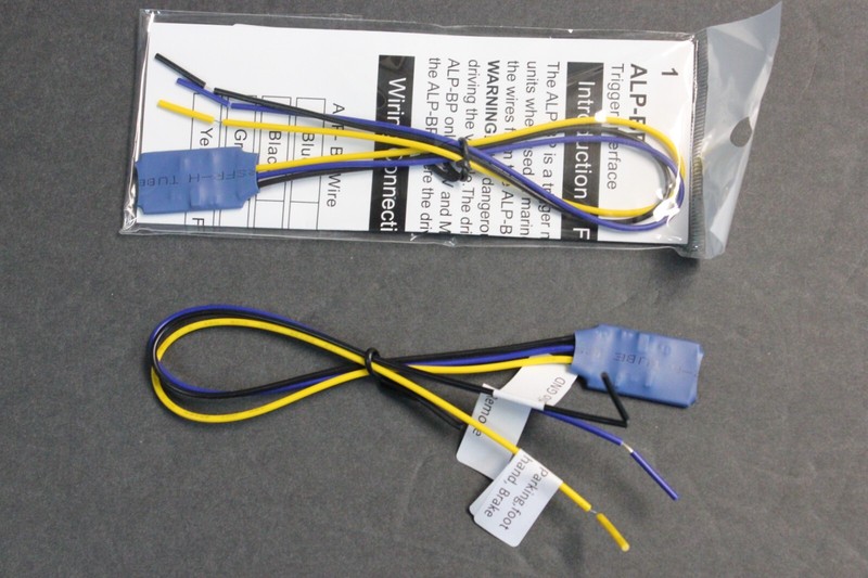 1 pcs ILX-W670 ALL Alpine Video USB Bluetooth DVD Parking Hand Brake Bypass