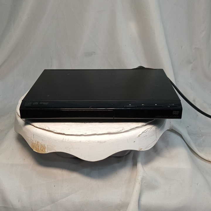 Sony DVP-SR210P Compact DVD Player Black with Remote CD MP3 Progressive Tested