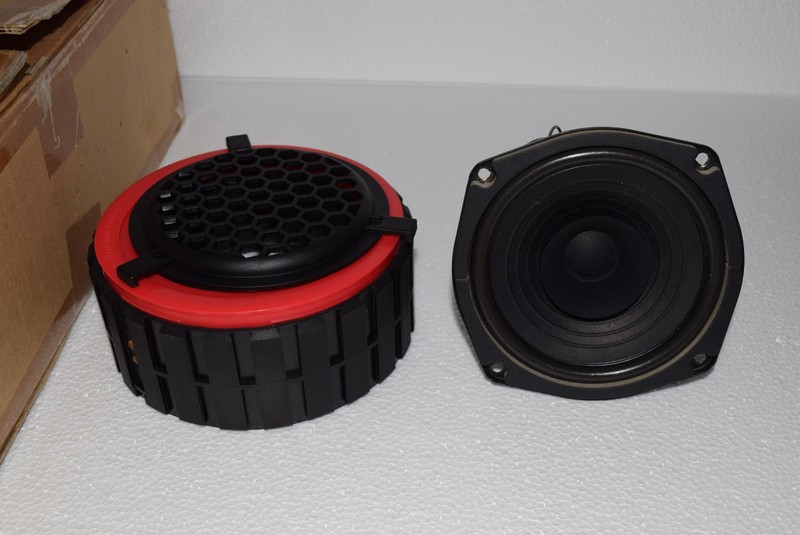 Jugz Speakers – 4.5″ – Defunkt Manufacturer – Plug & Play