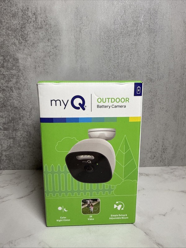Chamberlain myQ Outdoor Battery Camera 2K Color Night Vision Spotlight NEW