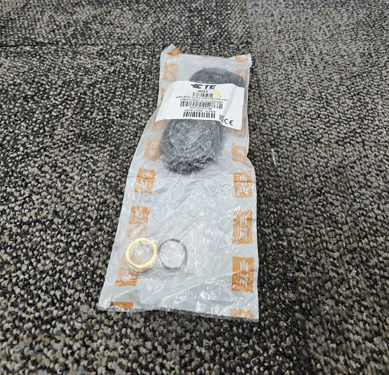 TE Connectivity MB8: 3/4 in. Hole Brass NMO Mount With 17 ft. RG58AU