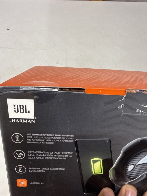 JBL Charge 6 Bluetooth Speaker Waterproof Portable Powerbank Bass Black gallery
