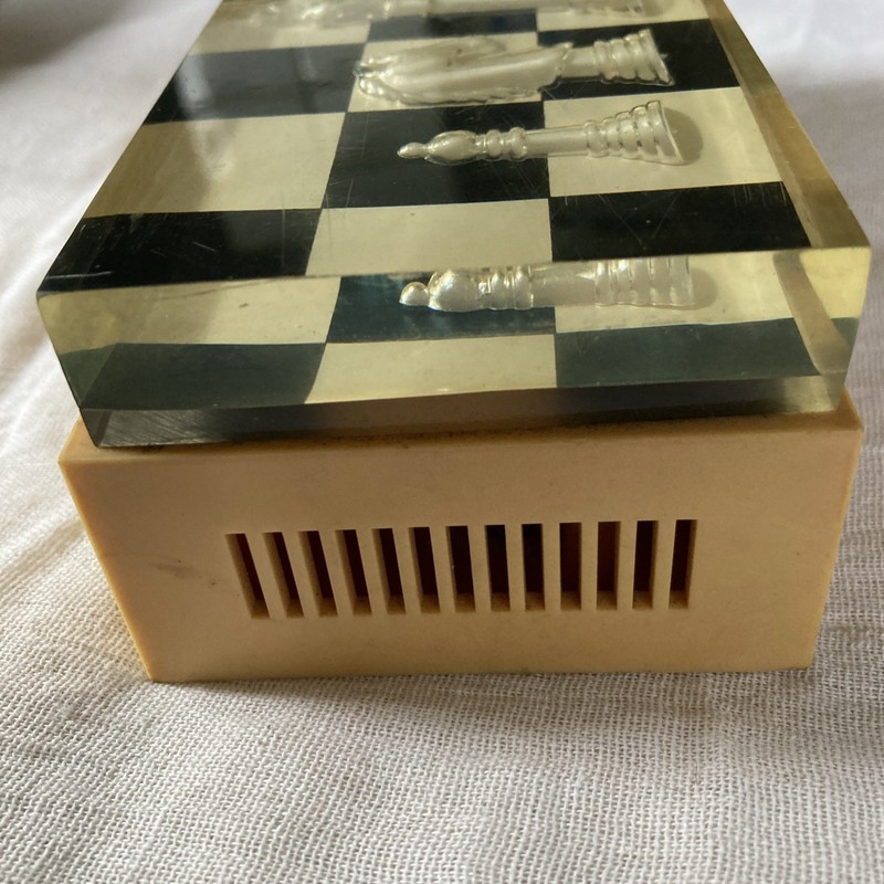 Vintage Windsor AM Radio Chess Lucite Hong Kong Untested gallery