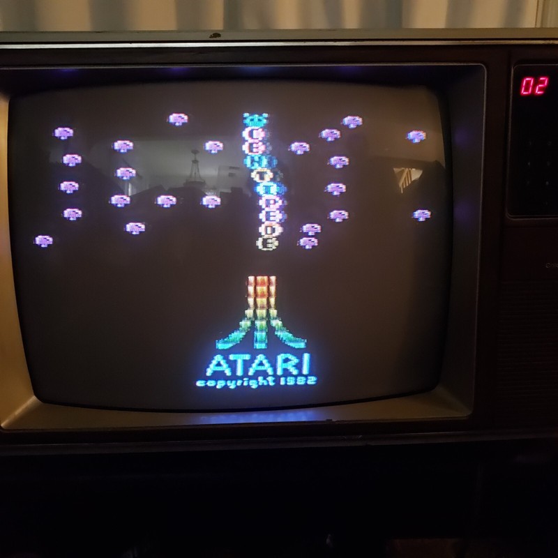Vintage RCA 20″ TV Old School Gaming TV Color FW65R70F Colortrak Television