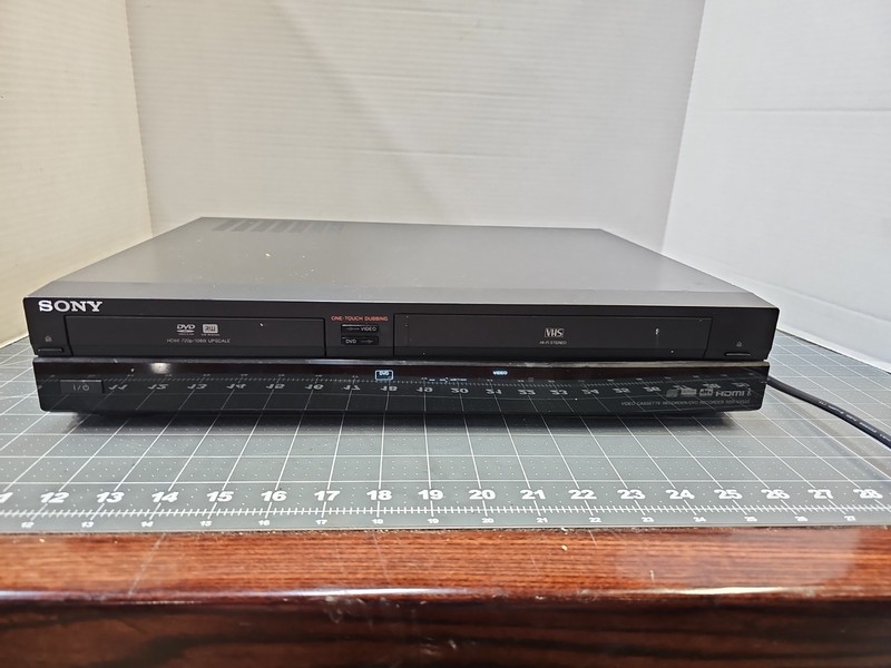 SONY RDR-VX525 DVD/VCR Recorder Player Combo HDMI No Remote Tested Working