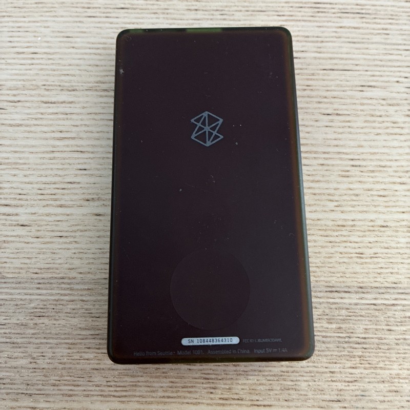Microsoft Zune Digital Media MP3 Player & Charger 1091 30GB Brown Bundle - MINT gallery