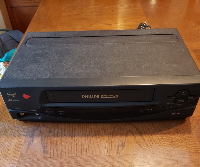 Philips Magnavox VRZ242AT22 VCR PLUS+ 4Head VHS – NO REMOTE, *TESTED WORKS*