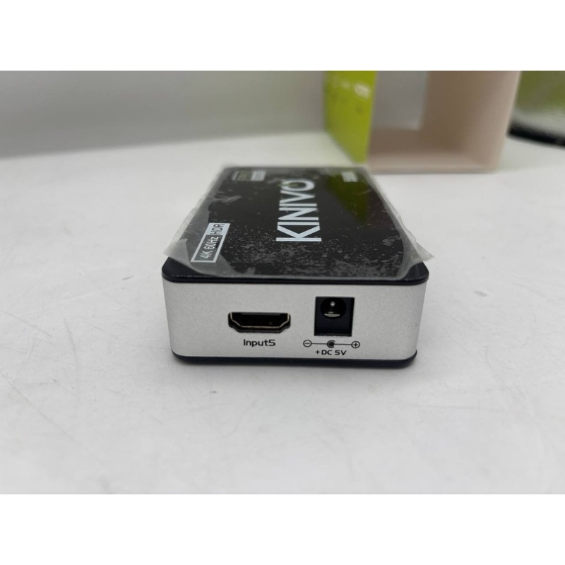 KINIVO 550BN PRO SERIES 5 Port HDMI Switch 4K 60Hz HDR 18Gbps HDCP 2.2 gallery