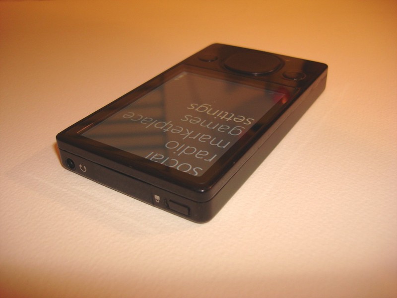 MICROSOFT ZUNE BLACK CUStOM...128GB. SSD DRIVE...NEW BATTERY... gallery