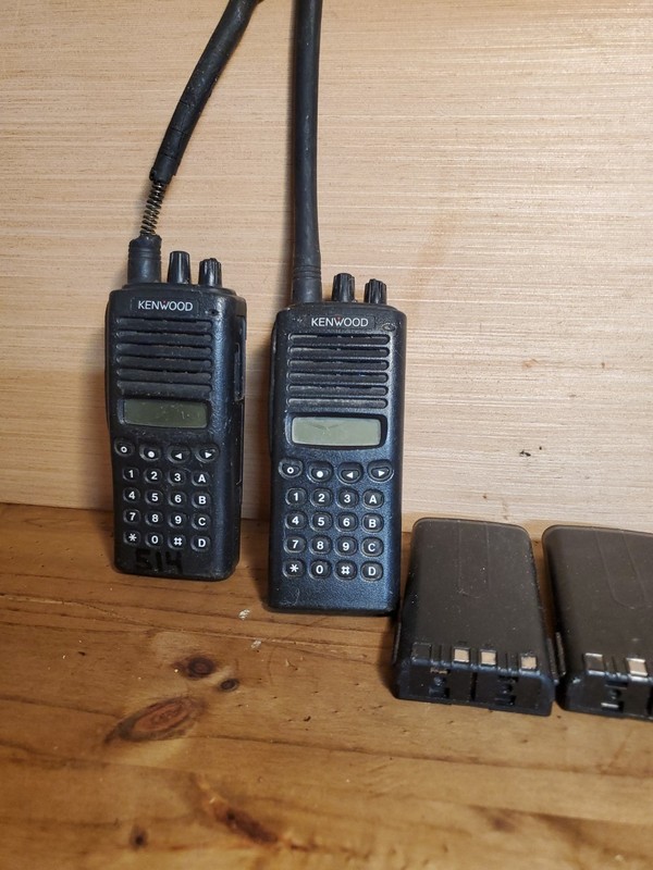 For Parts Two Working Kenwood TK-270G-1 VHF Handheld Radios