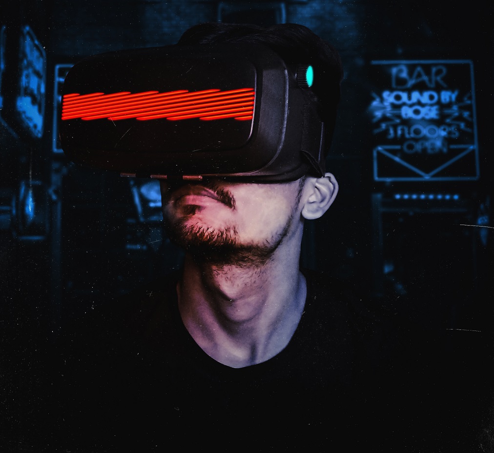 Corfo presenta su primer centro para la revolución tecnológica en industrias creativas