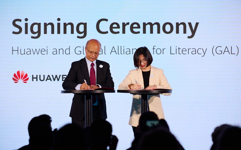 MWC: Huawei es la primera empresa privada en convertirse en miembro asociado de la Alianza Global para la Alfabetización de la UNESCO