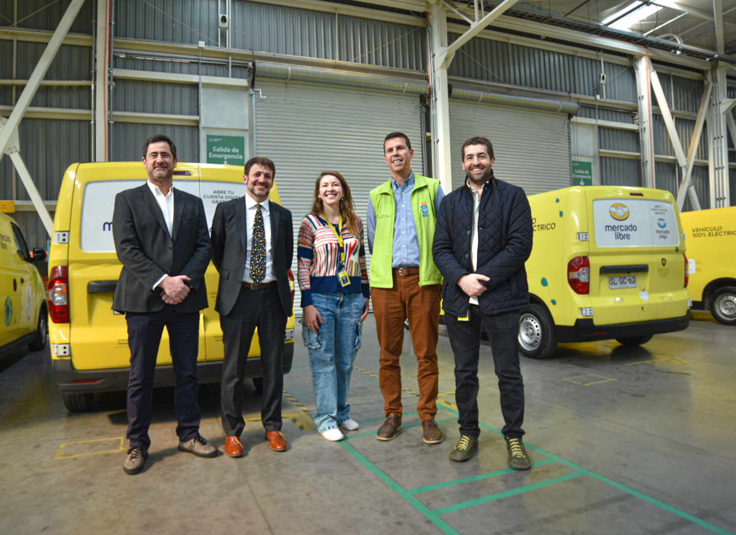 100 nuevas vans eléctricas se incorporan al servicio de última milla de Mercado Libre