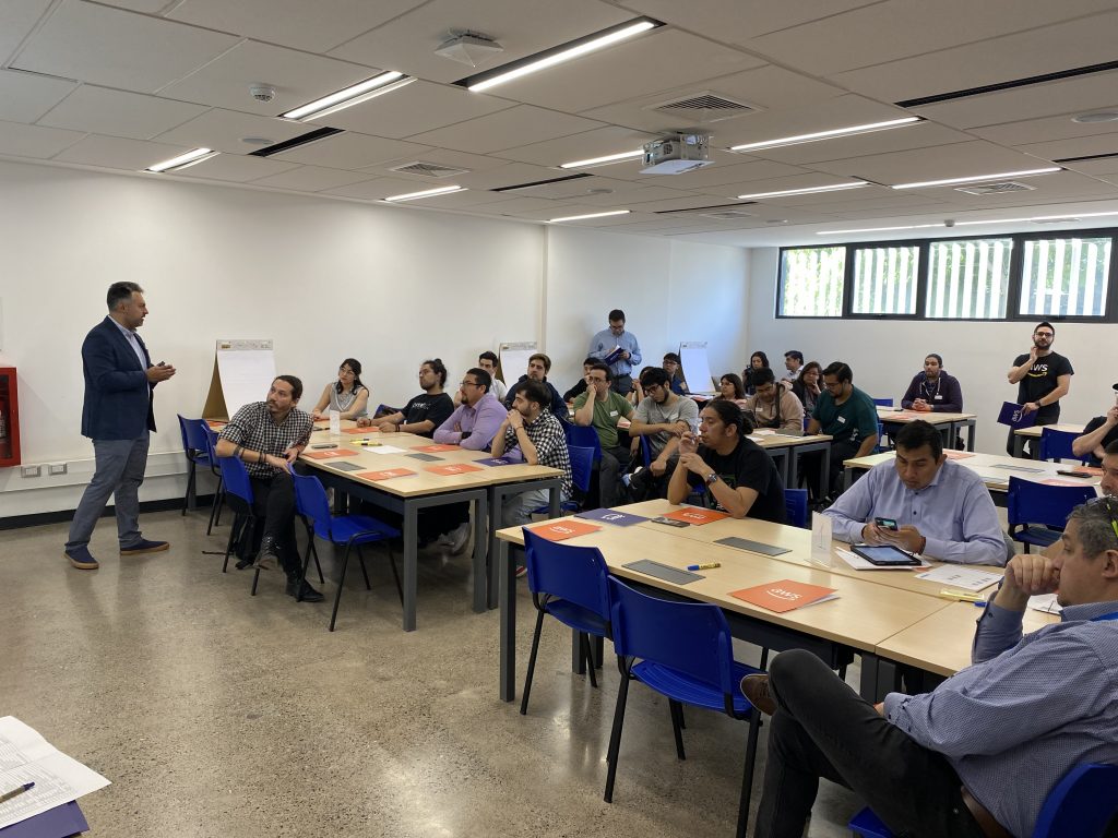 CSIRT de Gobierno y AWS capacitaron a encargados de ciberseguridad para el manejo de incidentes