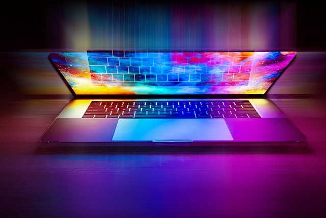 Estudio indica que el 95% de las empresas invierten en TI con foco en la creación de nuevos ingresos