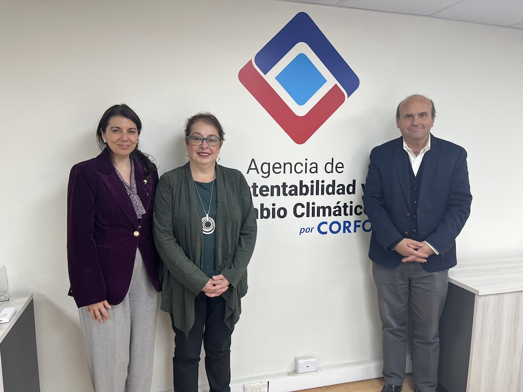 AB Chile lanza primer acuerdo de producción limpia sobre pérdida y desperdicio de alimentos de la industria