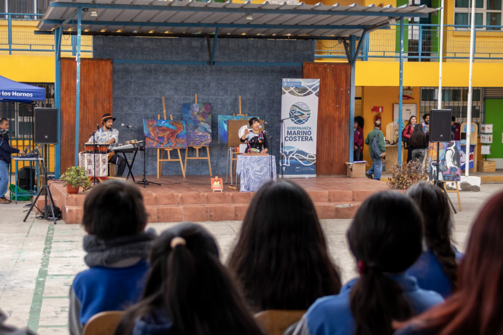 “Aprender para proteger”: Ministerio del Medio Ambiente lanza guía que refuerza educación ambiental en colegios del país poniendo en el centro al mar