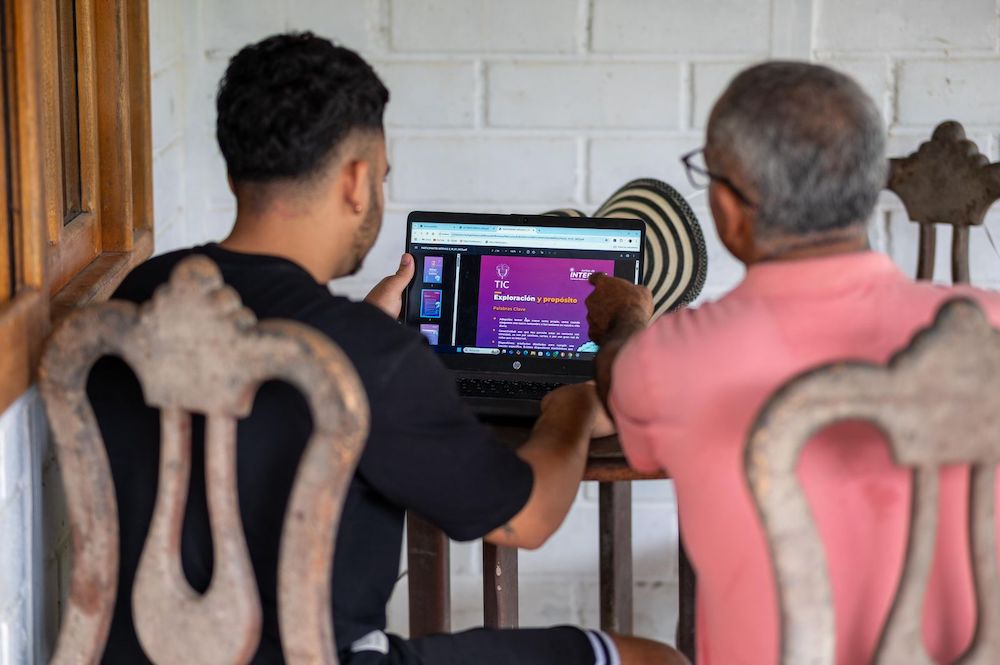 Colombia: Siete millones de personas ya navegan con tecnología 5G
